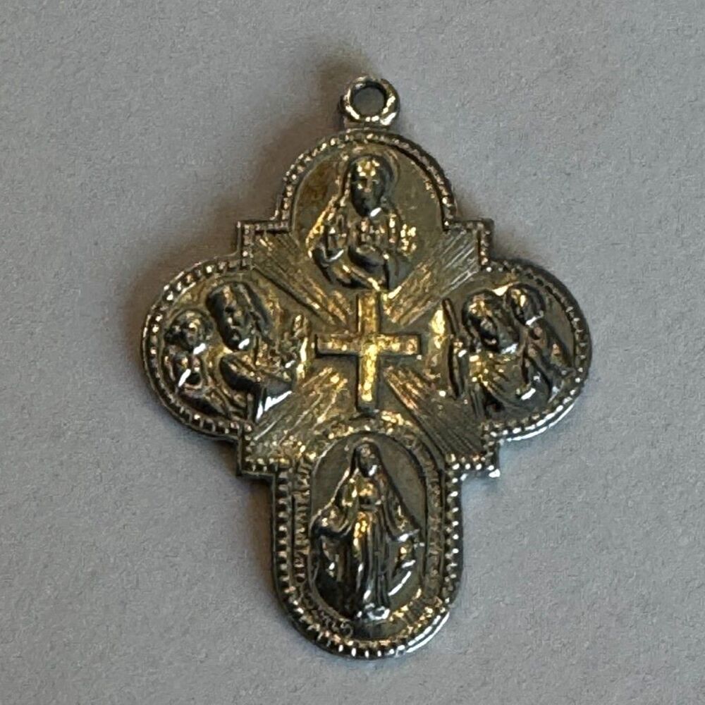 Six beautiful vintage religious medals, medallions, crucifix, Mother Mary - Picture 7 of 12